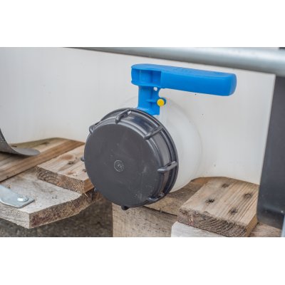 IBC nádrž 1000L NOVÁ natur 40cm na dřevě