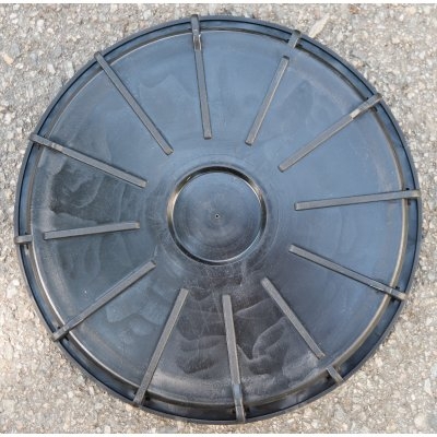 Neuer Deckel DN225 mit Grobgewinde für IBC-Tank