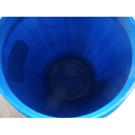 220L sud, pákový uzávěr, po sirupu vyplachovaný