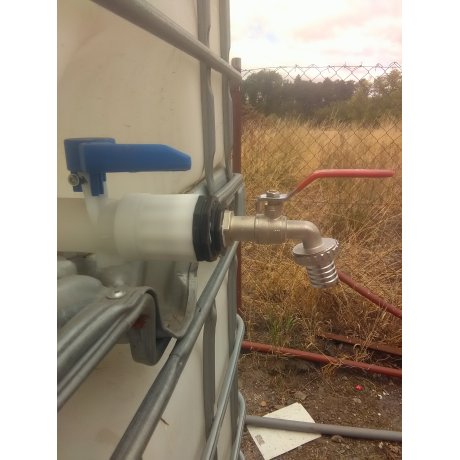 IBC redukce z DN50 na zahradní mosazný kohout 1 "