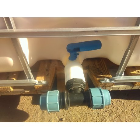 IBC redukce DN 50 hrubý zavit  ( S60/6 ) na PPS Trubku - T kus