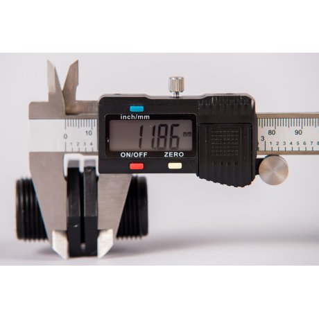 Plastová vsuvka 3/4" - 4" vnější závit (M/M)