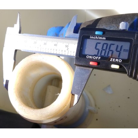 Víčko na IBC nádrže DN 50 camlock s jemnými 3 závity 57mm