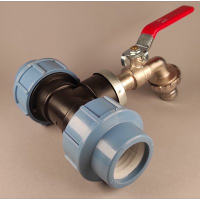 kompresní spojka s mosazným kohoutem