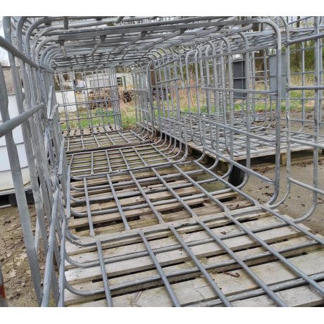 клетка без поддона