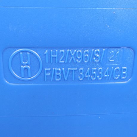 sud plastový 60L pákový uzávěr hranatý modrý | www.nadrze.navsechno.cz