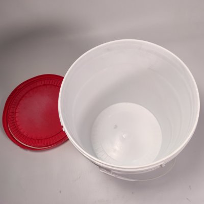 sud kbelík plastový 30L šroubovací bílý | www.nadrze.navsechno.cz