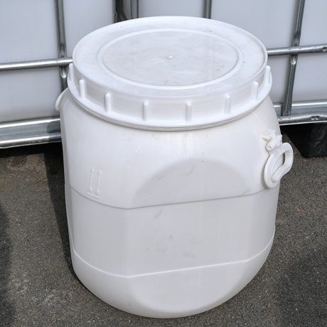 Пластиковая бочка для воды 50 л для брожения