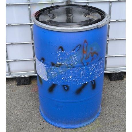 220 literes műanyag hordó