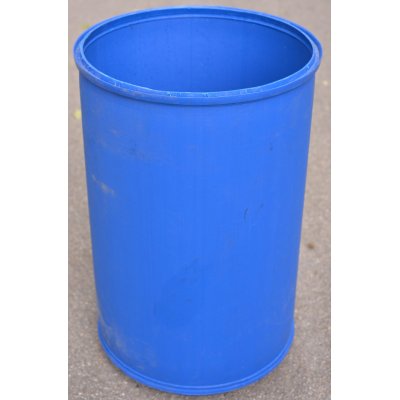 Beczka na wodę plastikowa 220L z kranem