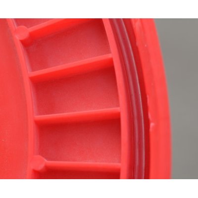 sud plastový 40L šroubovací bílý po tabletách do bazénu | www.nadrze.navsechno.cz